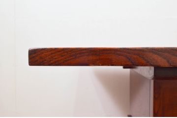 中古　未使用展示品　民芸家具　楡(ニレ)材　2way　ぬくもり感じる鮮やかな木色が素敵な収納付き囲炉裏テーブル(関西火鉢、長火鉢、木製火鉢、2人掛け、4人掛け、ダイニングテーブル、食卓、座卓、ローテーブル、センターテーブル、リビングテーブル)(R-076703)