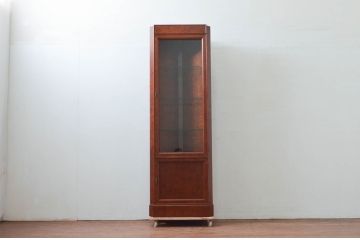 アメリカビンテージ　美品　DREXEL HERITAGE(ドレクセルヘリテイジ)　杢目の美しい上品でシンプルなコーナーキャビネット(飾り棚、収納棚、戸棚、ヴィンテージ)(R-076712)