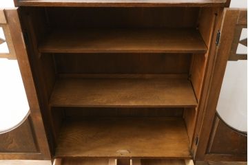 和製アンティーク　大正ロマン　ゆらゆらガラス　昔懐かしい雰囲気漂う栓材の象嵌入り本箱(ブックケース、サイドキャビネット、収納棚、戸棚、食器棚)(R-076717)