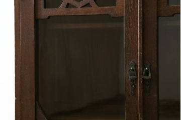 和製アンティーク　大正ロマン　ゆらゆらガラス　昔懐かしい雰囲気漂う栓材の象嵌入り本箱(ブックケース、サイドキャビネット、収納棚、戸棚、食器棚)(R-076717)