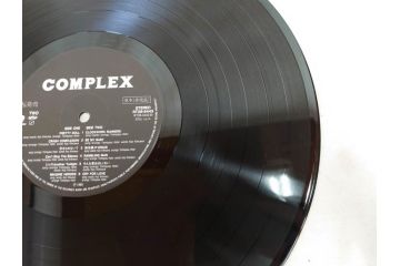 見本品(非売品)　COMPLEX　コンプレックス　布袋寅泰　吉川晃司　恋を止めないで　BE MY BABY　レコード(LP、12インチ、RT28-5443)(R-076720)