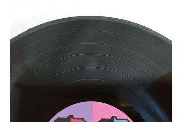 見本品(非売品)　COMPLEX　コンプレックス　布袋寅泰　吉川晃司　恋を止めないで　BE MY BABY　レコード(LP、12インチ、RT28-5443)(R-076720)