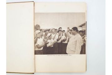 稀少　DEMOCRATIC PEOPLE'S REPUBLIC OF KOREA　1958　北朝鮮　歴史写真集(英字、英語、朝鮮民主主義人民共和国、写真帳、古本)(R-076724)