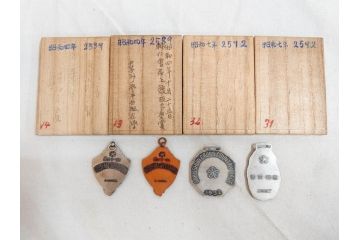 戦前　学習院　純銀 SILVER950もある 銀製5点 総重量約99.85g　メダルなどまとめて82個セット(宮本商行、バッジ、記念、スポーツ、野球、ラグビー、柔道、剣道、弓道、テニス、ホッケー、競技、運動会、箱付き)(R-076727)