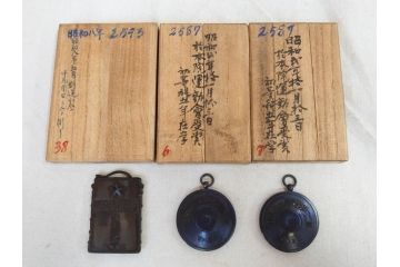 戦前　学習院　純銀 SILVER950もある 銀製5点 総重量約99.85g　メダルなどまとめて82個セット(宮本商行、バッジ、記念、スポーツ、野球、ラグビー、柔道、剣道、弓道、テニス、ホッケー、競技、運動会、箱付き)(R-076727)