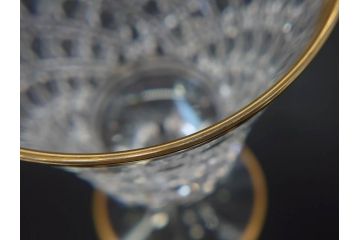 須田秀石　江戸切子　金彩　龍目文　繊細なカットが美しく上品な雰囲気の葡萄酒杯揃(グラス2客、酒器、ガラス、硝子、共箱付き)(R-076728)