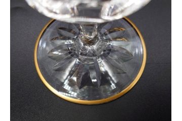 須田秀石　江戸切子　金彩　龍目文　繊細なカットが美しく上品な雰囲気の葡萄酒杯揃(グラス2客、酒器、ガラス、硝子、共箱付き)(R-076728)