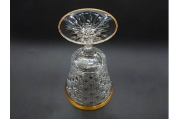 須田秀石　江戸切子　金彩　龍目文　繊細なカットが美しく上品な雰囲気の葡萄酒杯揃(グラス2客、酒器、ガラス、硝子、共箱付き)(R-076728)