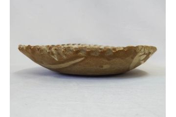 人間国宝　田村耕一　約28cm　9.3寸　深みのある色合いと繊細な絵付けが目を惹くいげ皿(イゲ縁、変形皿、大皿、和皿、和食器、九寸三分)(R-076729)