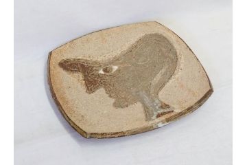 人間国宝　田村耕一　約28cm　9寸　個性的なデザインが存在感を放つ角皿(大皿、和皿、和食器、共箱付き、九寸)(R-076731)