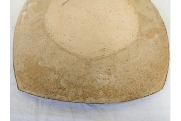 人間国宝　田村耕一　約28cm　9寸　個性的なデザインが存在感を放つ角皿(大皿、和皿、和食器、共箱付き、九寸)(R-076731)