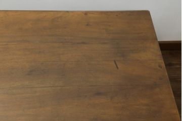 中古　スペイン製　ロートアイアンの飾りブレス付きローテーブル(センターテーブル、リビングテーブル)(R-076735)