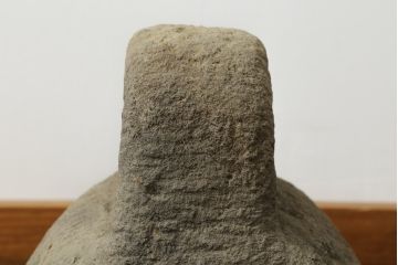 和製アンティーク　当時の暮らしに思いを馳せる味わい深い馬繋石(うまつなぎいし、馬つなぎ石、重し石、重石、駒繋石)(R-076736)