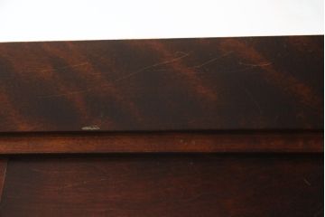 中古　美品　九州民芸家具　落ち着いた色合いが大人な雰囲気を醸し出す食器棚(収納棚、戸棚、キャビネット、水屋箪笥、店舗什器)(R-076741)
