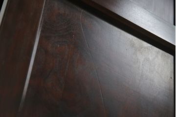 中古　美品　九州民芸家具　落ち着いた色合いが大人な雰囲気を醸し出す食器棚(収納棚、戸棚、キャビネット、水屋箪笥、店舗什器)(R-076741)