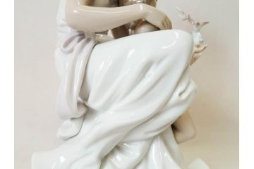 絶版　スペイン　リヤドロ　LLADRO　幼き頃　No.7649　限定4000体　フィギュリン(LA INFANCIA WHERE LOVES BEGINS、家族、ファミリー、陶器人形、置物、オブジェ、箱付き)(R-076745)