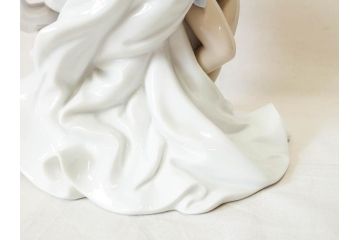 絶版　スペイン　リヤドロ　LLADRO　幼き頃　No.7649　限定4000体　フィギュリン(LA INFANCIA WHERE LOVES BEGINS、家族、ファミリー、陶器人形、置物、オブジェ、箱付き)(R-076745)