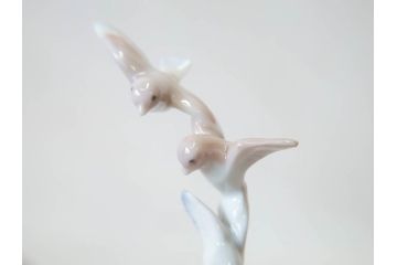 絶版　スペイン　リヤドロ　LLADRO　幼き頃　No.7649　限定4000体　フィギュリン(LA INFANCIA WHERE LOVES BEGINS、家族、ファミリー、陶器人形、置物、オブジェ、箱付き)(R-076745)