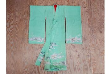 大正〜昭和初期　縮緬(ちりめん)　松竹梅　鶴　扇子　子供着物　振袖(子ども、古布、リメイク、衣装、Japanese KIMONO)(R-076755)