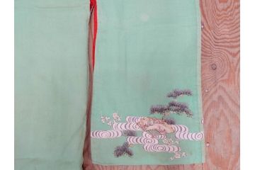 大正〜昭和初期　縮緬(ちりめん)　松竹梅　鶴　扇子　子供着物　振袖(子ども、古布、リメイク、衣装、Japanese KIMONO)(R-076755)
