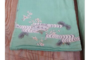 大正〜昭和初期　縮緬(ちりめん)　松竹梅　鶴　扇子　子供着物　振袖(子ども、古布、リメイク、衣装、Japanese KIMONO)(R-076755)