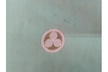 大正〜昭和初期　縮緬(ちりめん)　松竹梅　鶴　扇子　子供着物　振袖(子ども、古布、リメイク、衣装、Japanese KIMONO)(R-076755)