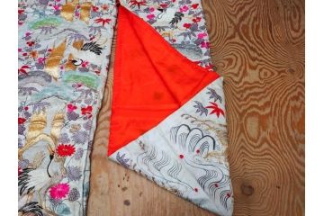 明治〜大正　正絹　刺繍　鶴亀　松竹梅　振袖　着物　打掛(古布、リメイク、衣装、Japanese KIMONO)(R-076756)