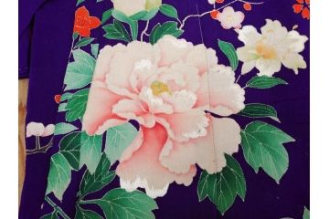 大正〜昭和初期　縮緬(ちりめん)　正絹　牡丹　梅　菊　桔梗　子供着物(子ども、古布、リメイク、衣装、Japanese KIMONO)(R-076758)
