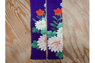 大正〜昭和初期　縮緬(ちりめん)　正絹　牡丹　梅　菊　桔梗　子供着物(子ども、古布、リメイク、衣装、Japanese KIMONO)(R-076758)