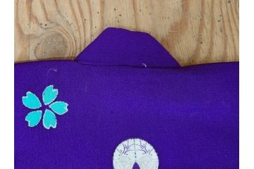 大正〜昭和初期　縮緬(ちりめん)　正絹　牡丹　梅　菊　桔梗　子供着物(子ども、古布、リメイク、衣装、Japanese KIMONO)(R-076758)