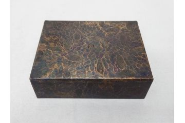 玉川堂　煙草盆(煙草箱、角盆付蓋物、煙草具、たばこ盆、タバコ盆、小物入れ、小箱、共箱付き)(R-076768)