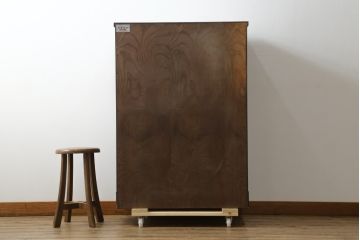 中古　美品　岩谷堂箪笥　美しい木目と存在感のある龍の金具が目を惹く和箪笥(引き出し、サイドチェスト、収納箪笥、衣装箪笥、整理箪笥)(R-076773)