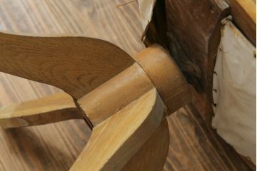 和製アンティーク　オーク材　大正ロマンの雰囲気溢れる回転チェア(ドクターチェア、デスクチェア、アームチェア、回転椅子、回転イス)(R-076774)