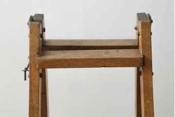 和製アンティーク　カシ材　味わいのある風合いが魅力のステップラダー(脚立、はしご、梯子)(R-076779)