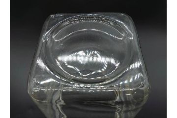 アンティーク雑貨　当時物　デッドストック　アルミ蓋　大・中・小　色々な用途に対応できる蓋付きガラス瓶3個セット(角瓶、角型、硝子、キャニスター、ガラスビン、菓子瓶、小物入れ、ディスプレイ雑貨、古道具、店舗什器、フタ付き)(R-076784)