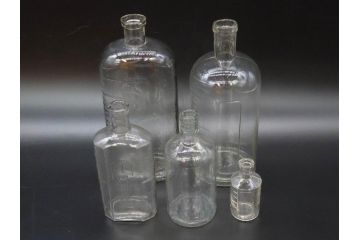 大正〜昭和初期　様々な組み合わせを楽しめるガラス瓶5点セット(ガラスビン、ガラス瓶、硝子、薬瓶、花瓶、花入、花器)(R-076786)