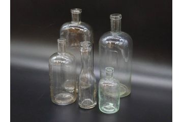 大正〜昭和初期　時代を重ねた味わいのあるボトル瓶5点セット(ガラスビン、ガラス瓶、硝子、薬瓶、花瓶、花入、花器)(R-076787)