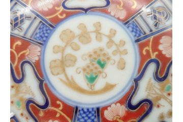 江戸期　古伊万里　色絵　染付　約13cm　4.3寸　華やかな図柄が目を惹く小皿3枚セット(和皿、和食器、四寸三分)(R-076788)