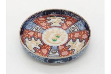 江戸期　古伊万里　色絵　染付　約13cm　4.3寸　華やかな図柄が目を惹く小皿3枚セット(和皿、和食器、四寸三分)(R-076788)