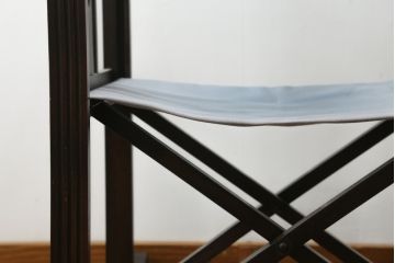 和製アンティーク　山葉(ヤマハ・日本楽器)　和モダンテイストな空間づくりにおすすめの折り畳み式ロッキングチェア(文化椅子、フォールディングチェア、アームチェア、揺り椅子、イス)(R-076799)