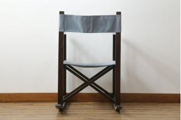和製アンティーク　山葉(ヤマハ・日本楽器)　和モダンテイストな空間づくりにおすすめの折り畳み式ロッキングチェア(文化椅子、フォールディングチェア、アームチェア、揺り椅子、イス)(R-076799)