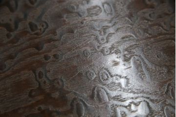 中古　美品!!　特注　オーダー品　三方タモ材玉杢　組子入り　和の空間づくりにおすすめの収納棚(戸棚、水屋箪笥、茶箪笥、サイドボード、サイドキャビネット)(R-076803)
