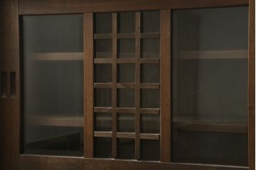 中古　民芸家具　和光　ナラ材　落ち着いた佇まいが魅力的なサイドボード(サイドキャビネット、食器棚、収納棚、戸棚)(R-076804)