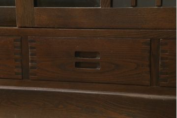 中古　民芸家具　和光　ナラ材　落ち着いた佇まいが魅力的なサイドボード(サイドキャビネット、食器棚、収納棚、戸棚)(R-076804)