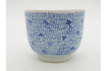 江戸後期　微塵唐草文染付　金縁と緻密な線描きが素敵なそば猪口5客セット(みじんからくさ、蕎麦猪口、湯呑み、湯のみ、和食器)(R-076808)