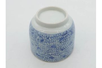 江戸後期　微塵唐草文染付　金縁と緻密な線描きが素敵なそば猪口5客セット(みじんからくさ、蕎麦猪口、湯呑み、湯のみ、和食器)(R-076808)