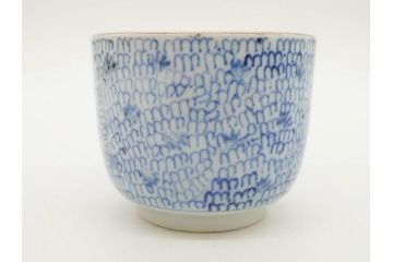 江戸後期　微塵唐草文染付　金縁と緻密な線描きが素敵なそば猪口5客セット(みじんからくさ、蕎麦猪口、湯呑み、湯のみ、和食器)(R-076809)