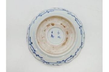 江戸後期　古伊万里　成化年製　微塵唐草文染付　約15cm　5寸　繊細な線描きが見事ななます皿5枚セット(みじんからくさ、中皿、和皿、和食器、五寸)(R-076810)