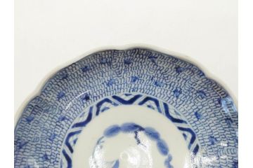 江戸後期　古伊万里　大明成化年製　微塵唐草文染付　約18cm　6寸　繊細な線描きが見事な中皿3枚セット(みじんからくさ、和皿、和食器、六寸)(R-076811)