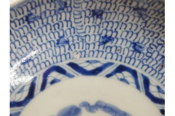 江戸後期　古伊万里　大明成化年製　微塵唐草文染付　約18cm　6寸　繊細な線描きが見事な中皿3枚セット(みじんからくさ、和皿、和食器、六寸)(R-076811)